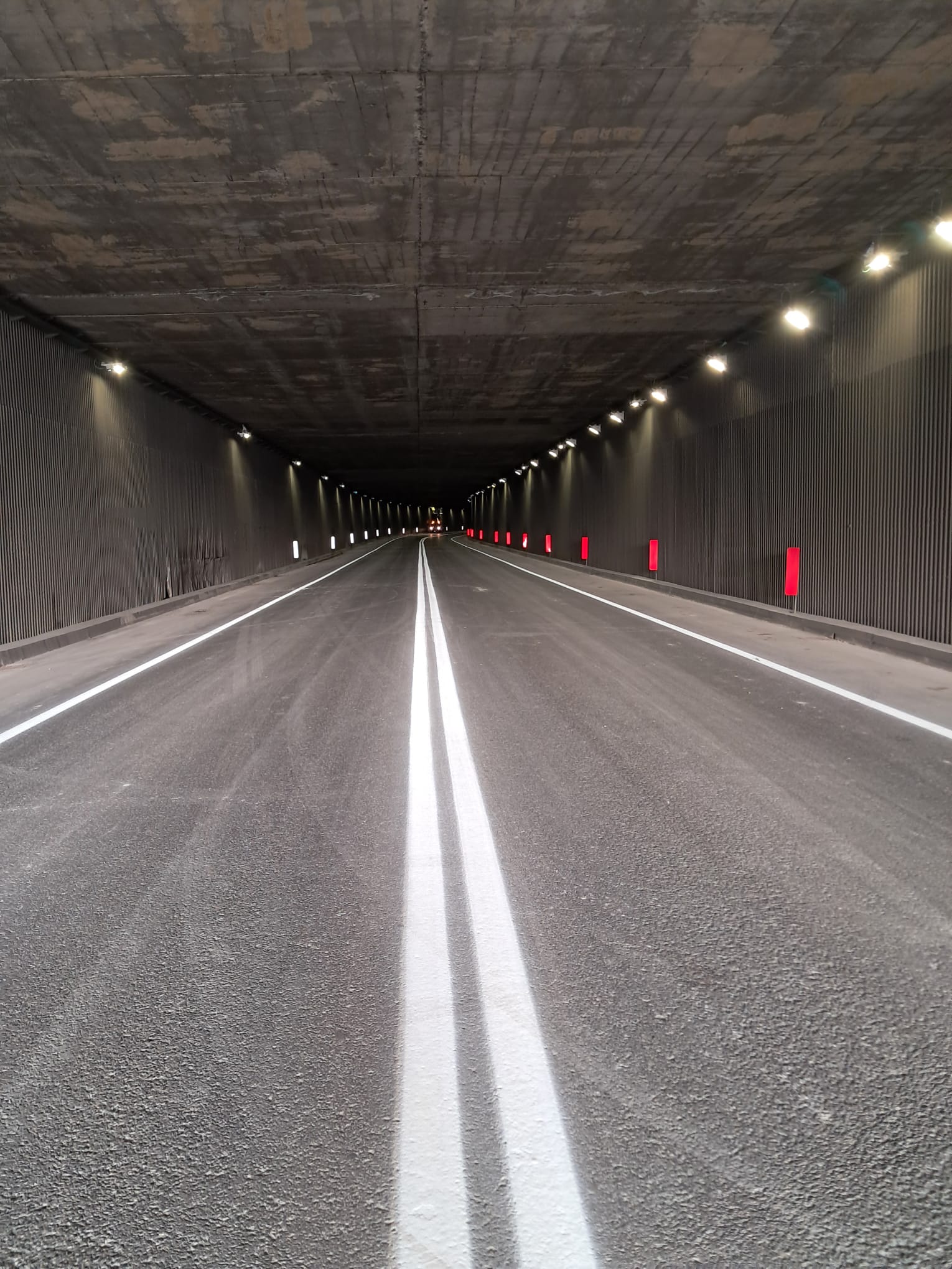 La nuova illuminazione galleria della Variante SP467R