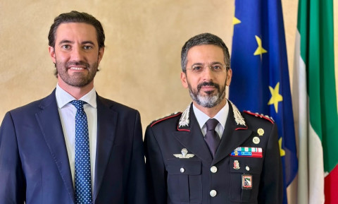 Da sinistra a destra: il Pres. Zanni, il comandante Iovene